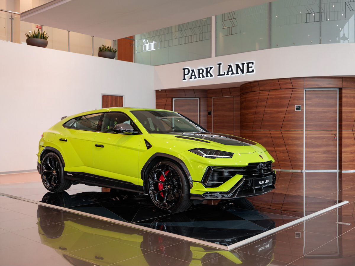 Lamborghini Urus I Рестайлинг Performante 4.0 AT (666 л.с.) 4WD