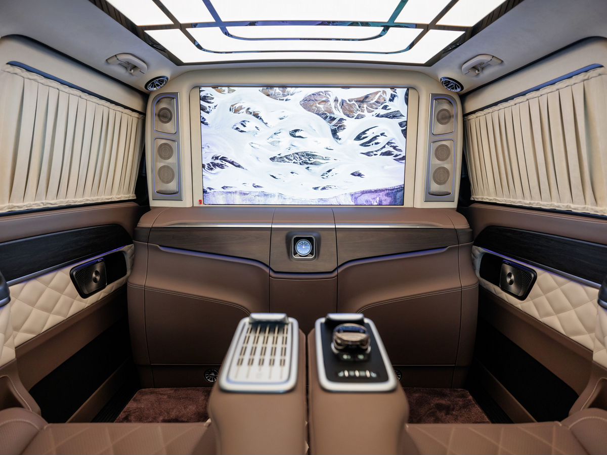 Mercedes-Benz V-Класс III (W447) Рестайлинг 2 300 d экстра длинный 2.0d AT (237 л.с.) 4WD